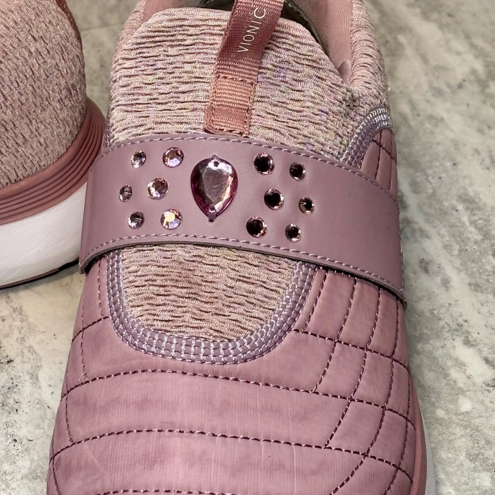 Vionic Dianne Lavender Pink Jeweled Slip On Sneakers Arch Support Sz 10 - Picture 4 of 10